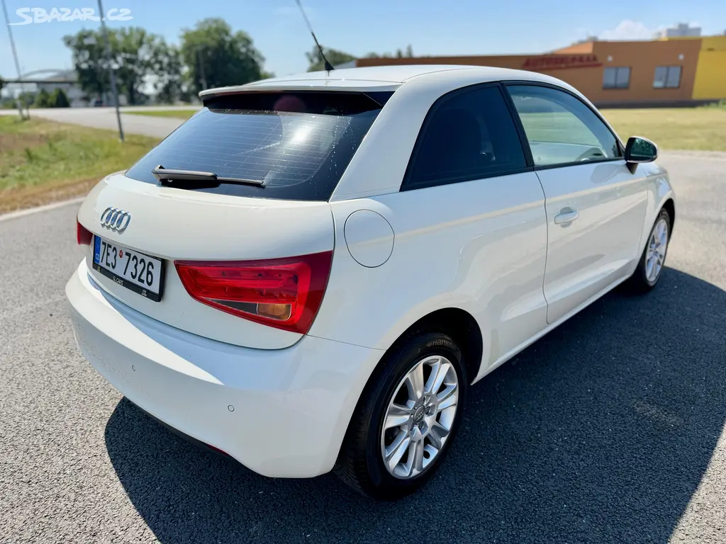 Audi A1, 1.2 TFSI AC VÝHŘEVY SERVISKA - fotka 5
