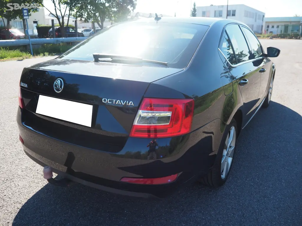 Škoda Octavia 1.6 TDI AUTOMAT DSG, původ ČR - fotka 5