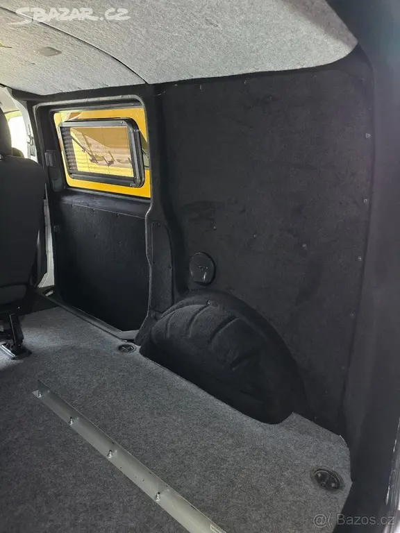 Volkswagen Transporter 2,0 T6.1 - fotka 3