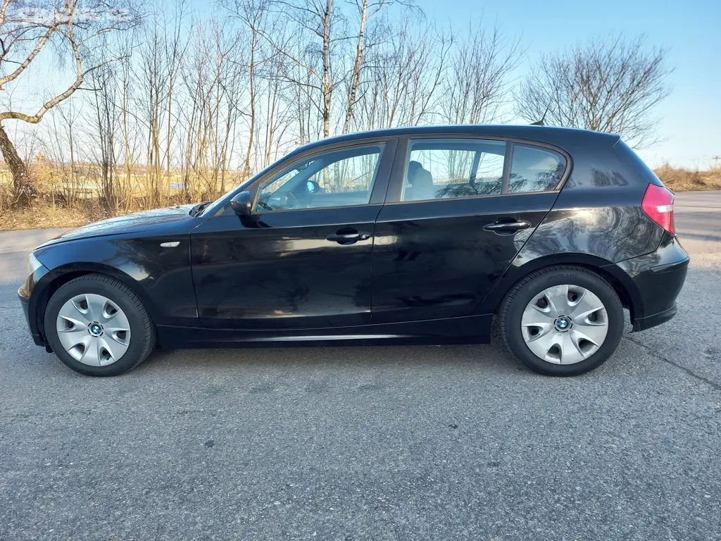 BMW 118D, 2.0TDI, 105kw, 01/2009 - fotka 3