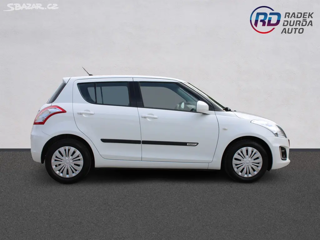 Suzuki Swift 1,2 i ČR,1.MAJ,AUTOMAT,69TKM,2016 - fotka 4