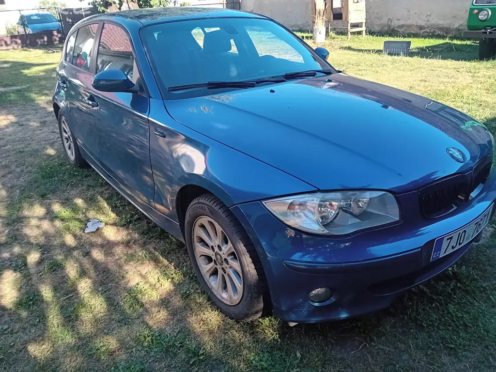 BMW 1.řady 2004