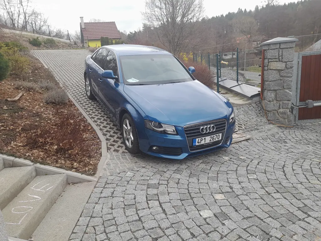 Audi A4 Sedan 1.8 TFSI