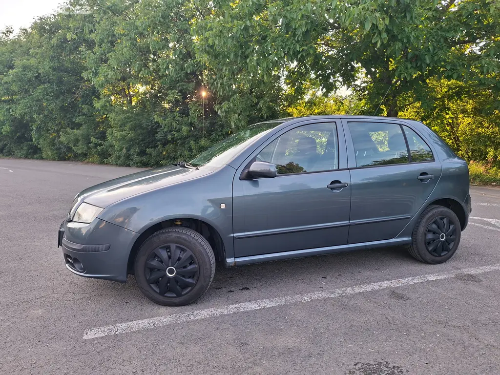 Škoda fabia 1.9. TDI - fotka 5