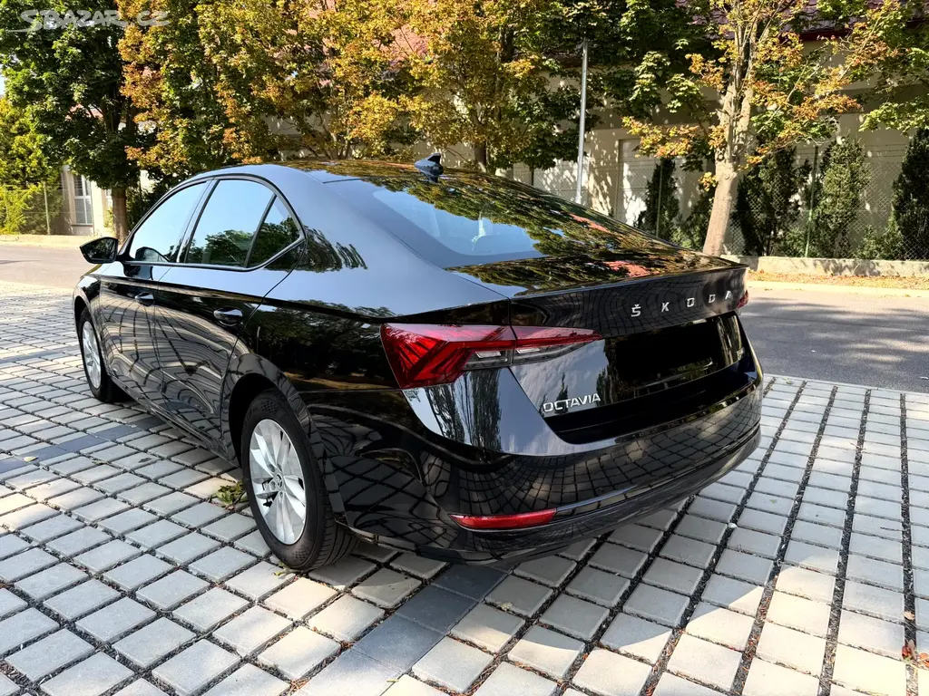 Škoda Octavia 1.0 TSI MHEV E-TEC 81 kW - fotka 6