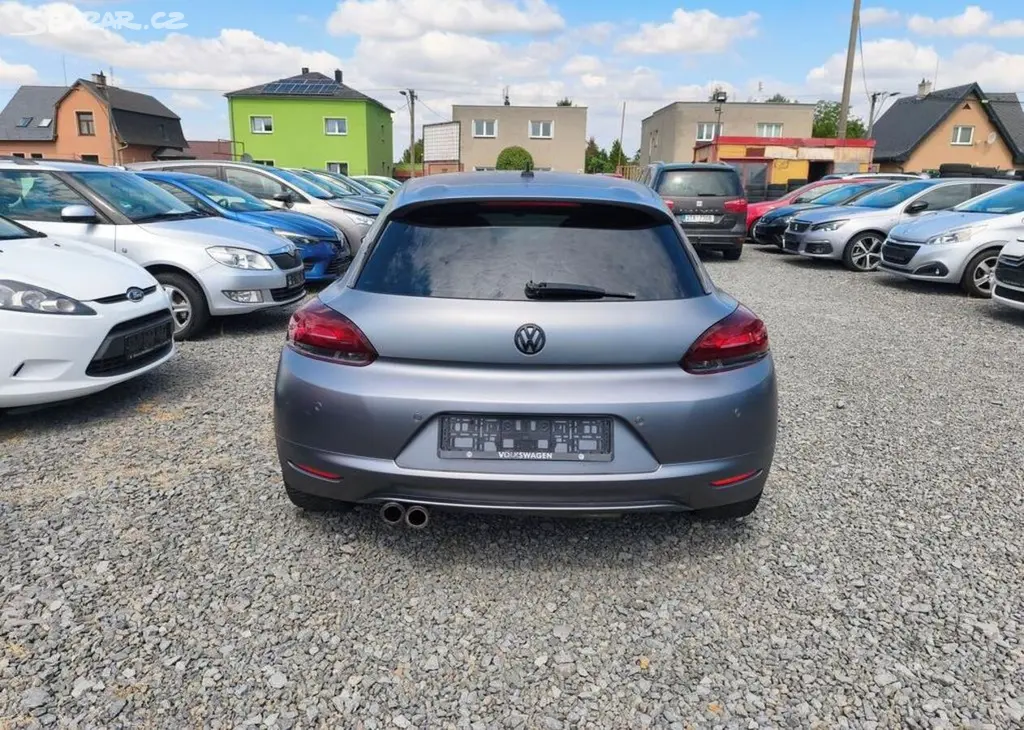 Volkswagen Scirocco 2.0 TDI DSG, Kůže, Klima - fotka 6