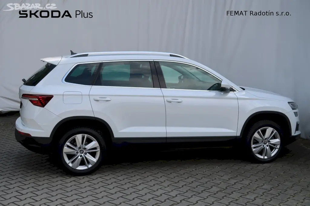 Škoda Karoq, Top Selection 1.5 TSI 110 kW - fotka 3