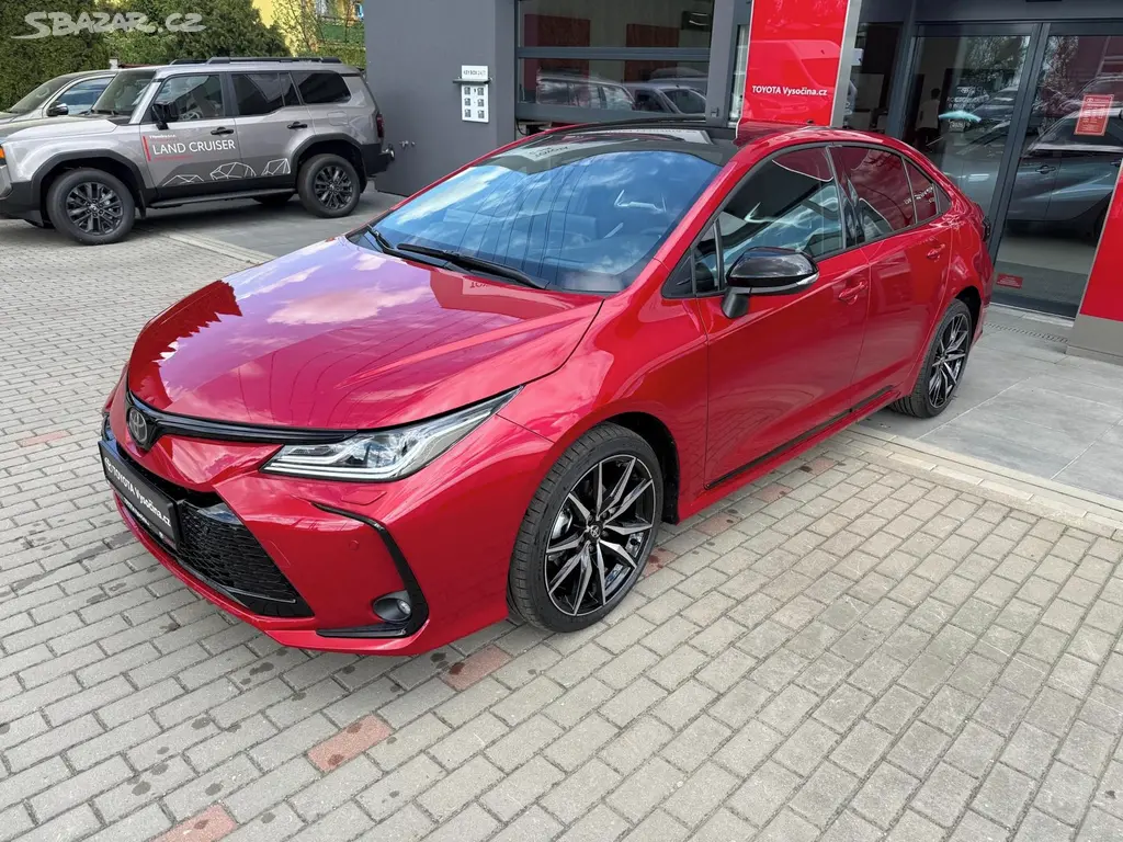 Toyota Corolla, 1.8HEV 140PS GR Sport - fotka 2