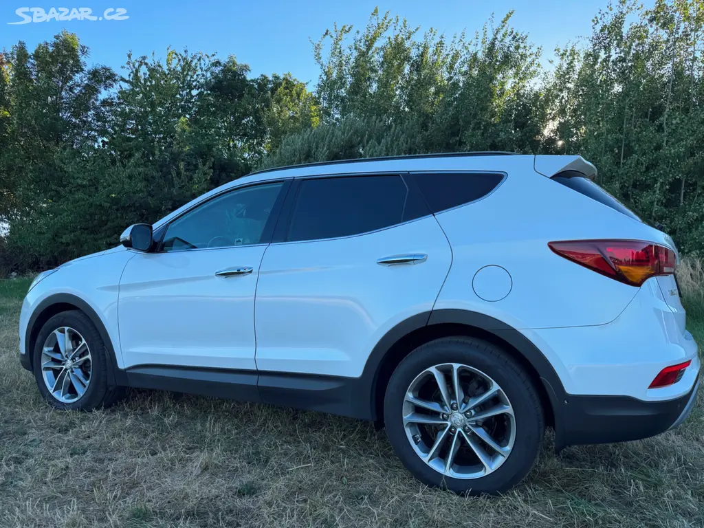 Hyundai Santa Fe 2018 1.majitel,TOP stav, 2.2 crdi - fotka 5