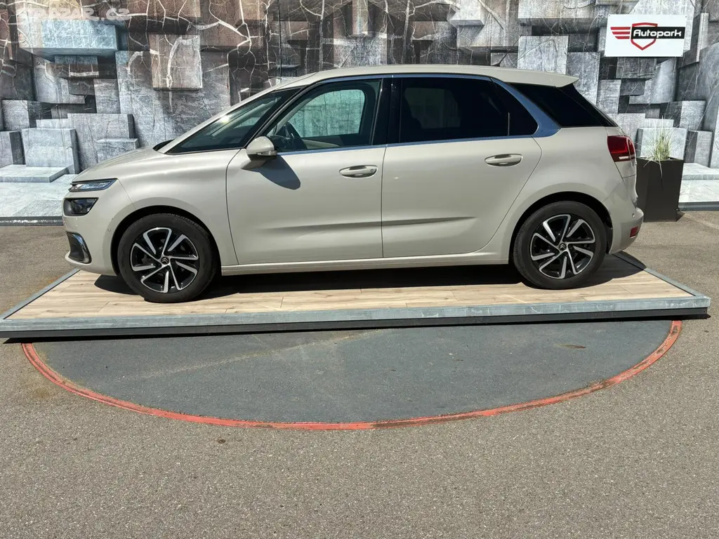 Citroën C4 Picasso, 1.6HDi,88KW,MASÁŽ, BLIS, 1.MAJ - fotka 4