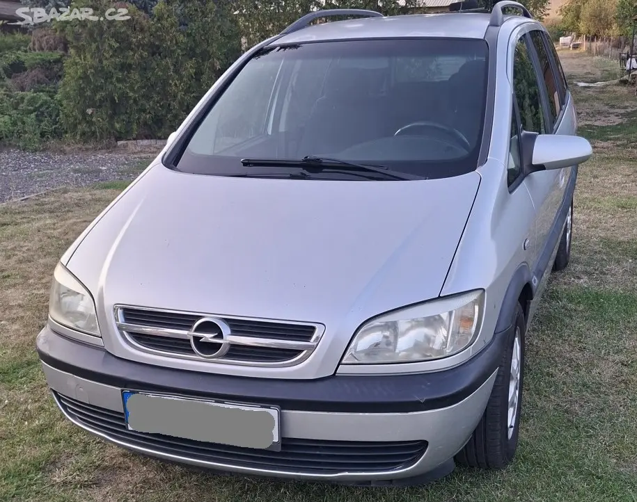 Vozidlo 7 míst Opel Zafira A 1.8 16V 92kW