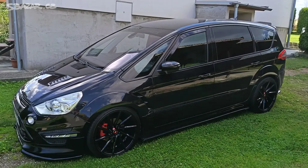 Ford S Max 2.2tdci 147kw r.2012 - fotka 2