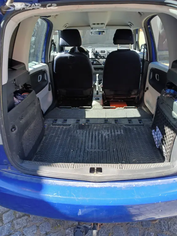 Automobil Roomster - fotka 5