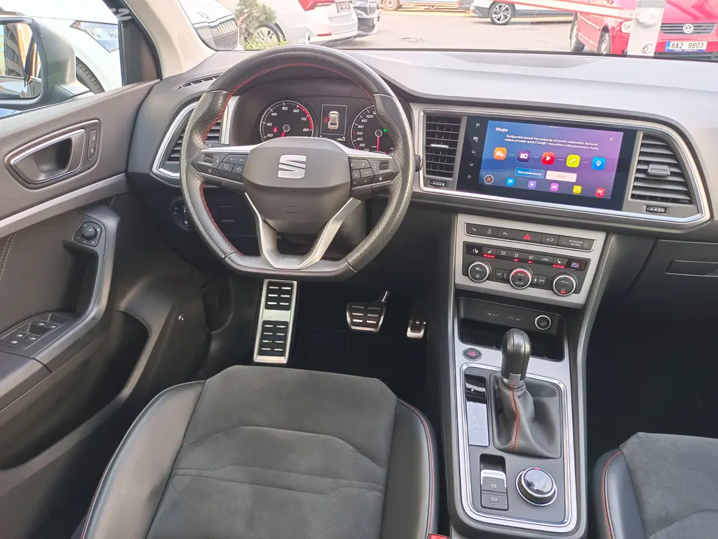 Seat Ateca FR 2.0 TSI 140kW 4x4 DSG 82tkm Panorama - fotka 6