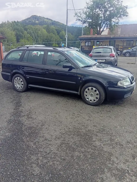 Škoda Octavia kombi 1,6 benzín + LPG do 2034 - fotka 5