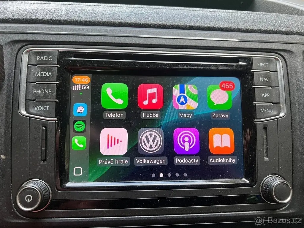 Volkswagen Multivan 2,0 TDI T6 /110KW/2019/MANUÁ - fotka 5