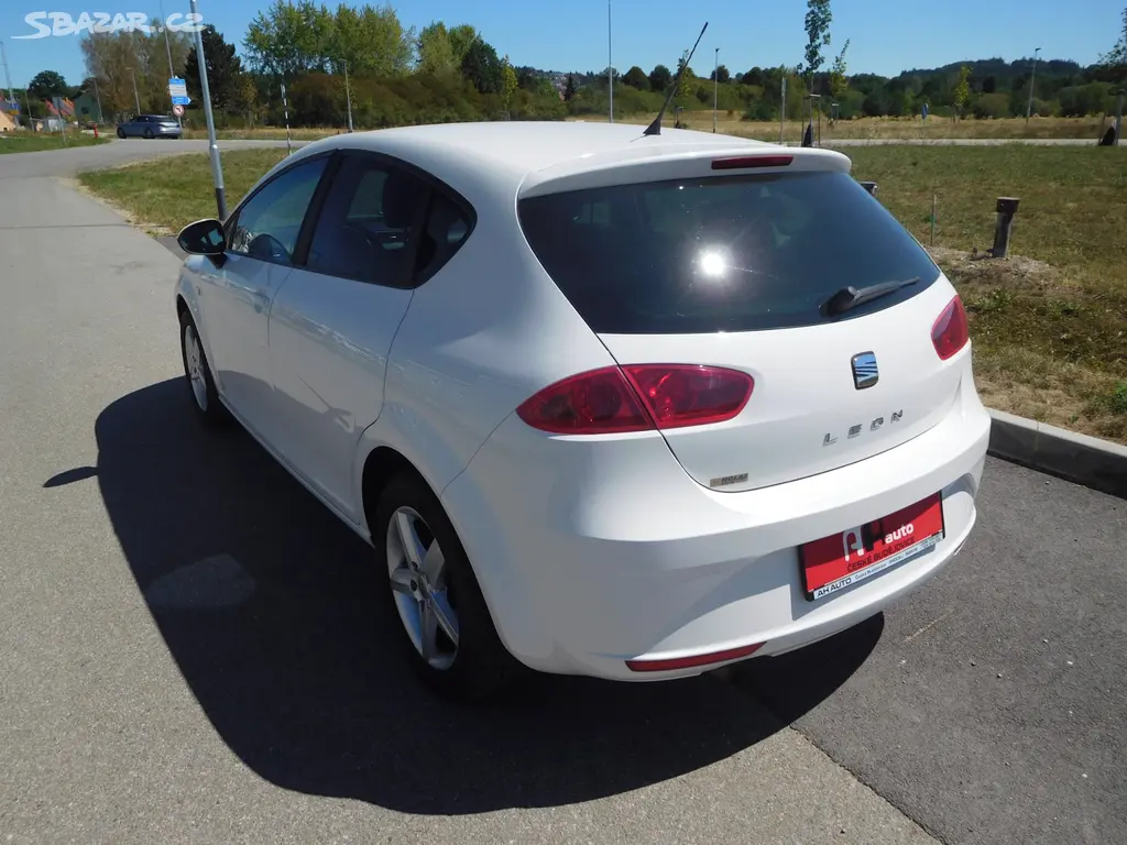 Seat Leon 1.2 TSi Comfort, 77 kW, 2011, Tempomat - fotka 4