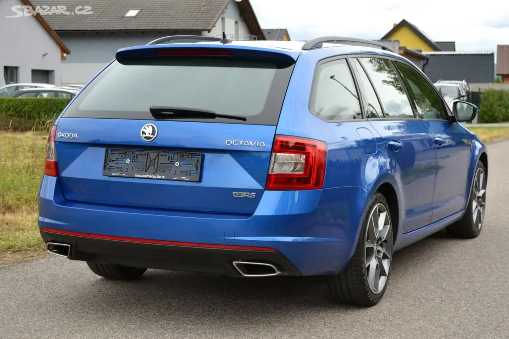 Škoda Octavia 2.0 TDI 135kW RS kombi TOP STAV!!! - fotka 4
