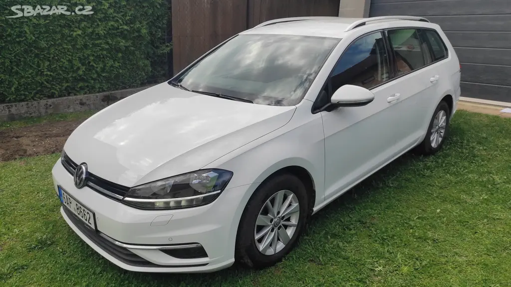 VW Golf 7 Variant, 1,6 TDi, verze 7,5.Carplay. - fotka 2