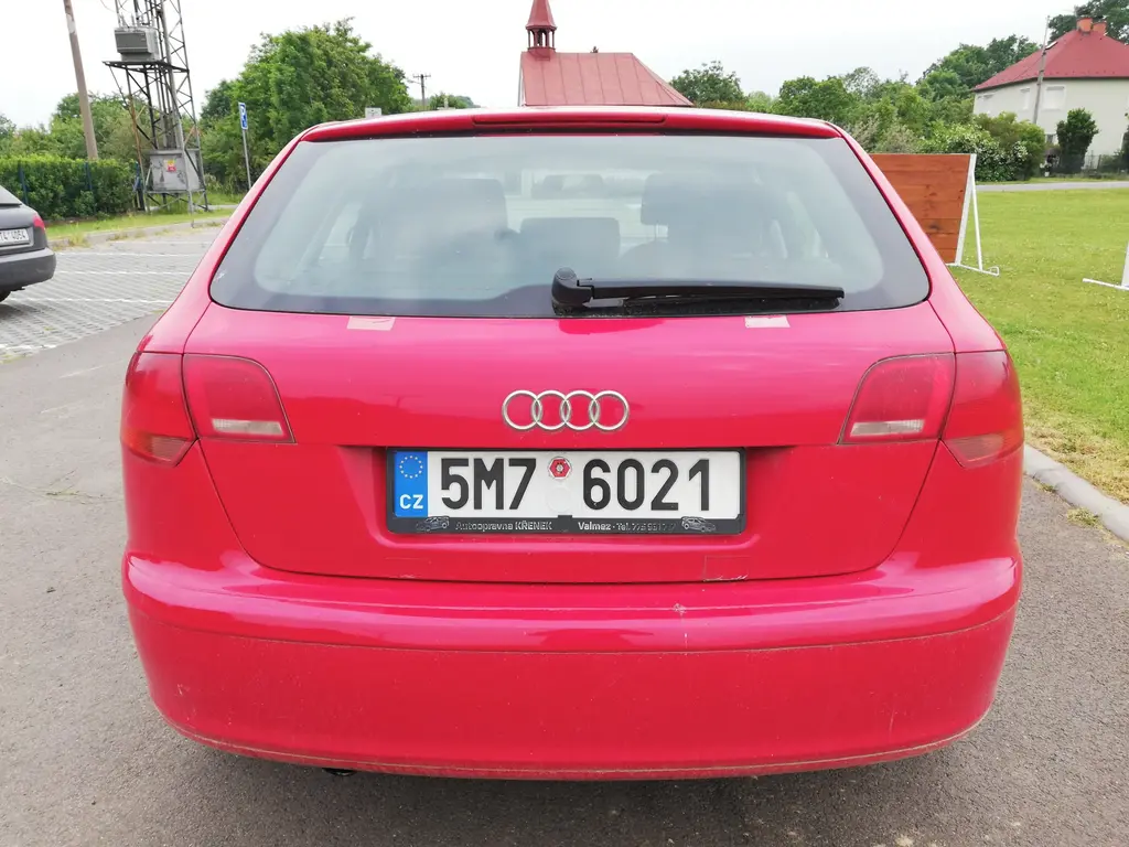 Audi A3 Sportback - fotka 2