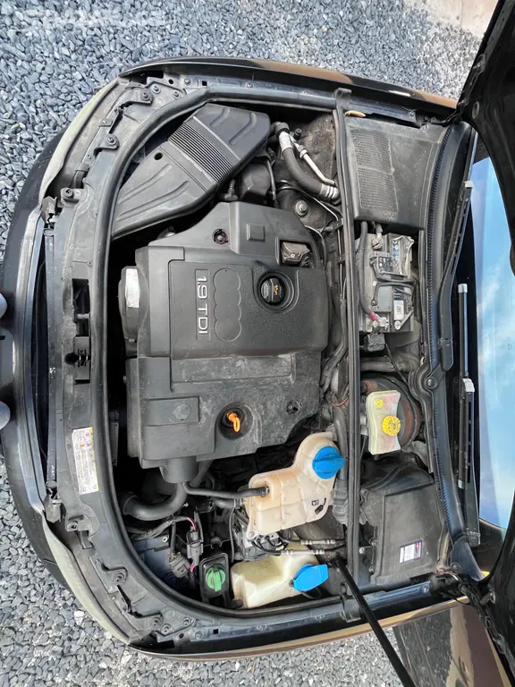 Audi A4 B6 1.9tdi 85kw - fotka 5