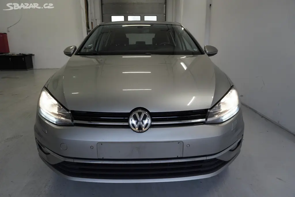 Volkswagen Golf, 2.0TDi 110kW AUTOMAT - fotka 2