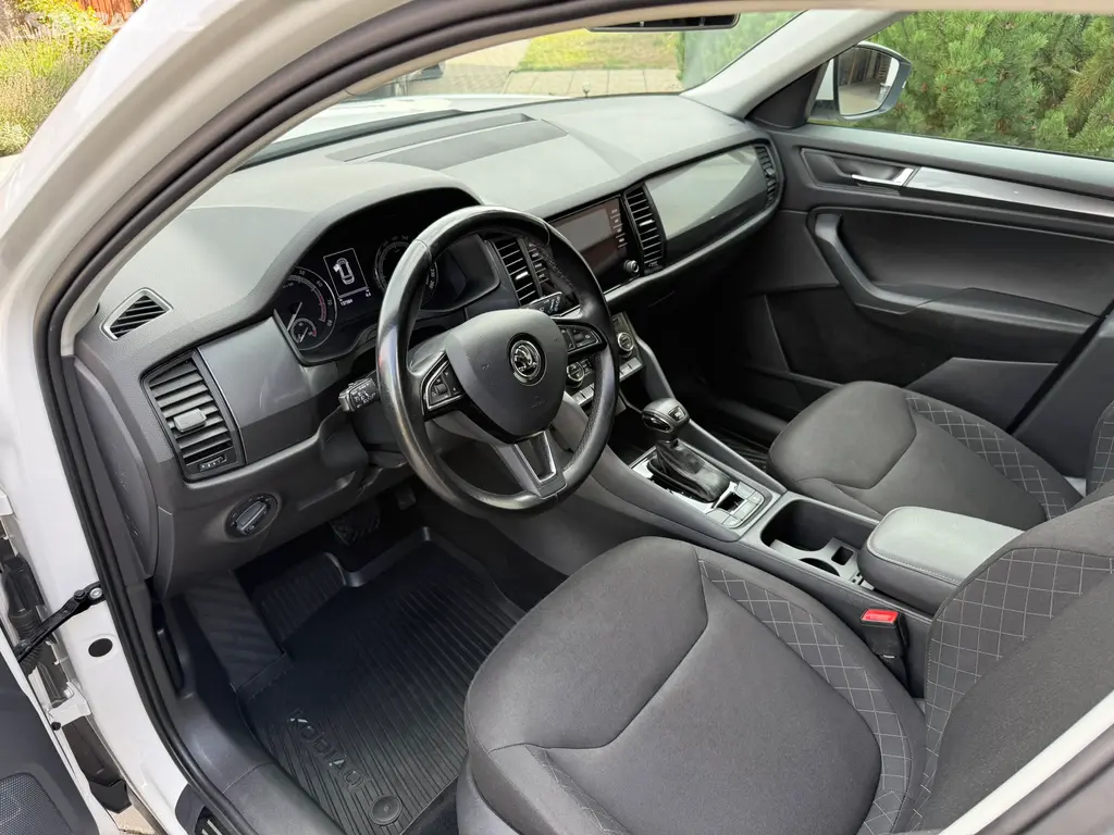 Škoda Kodiaq, 110 kW, DSG, 7 míst, el. tažné - fotka 5