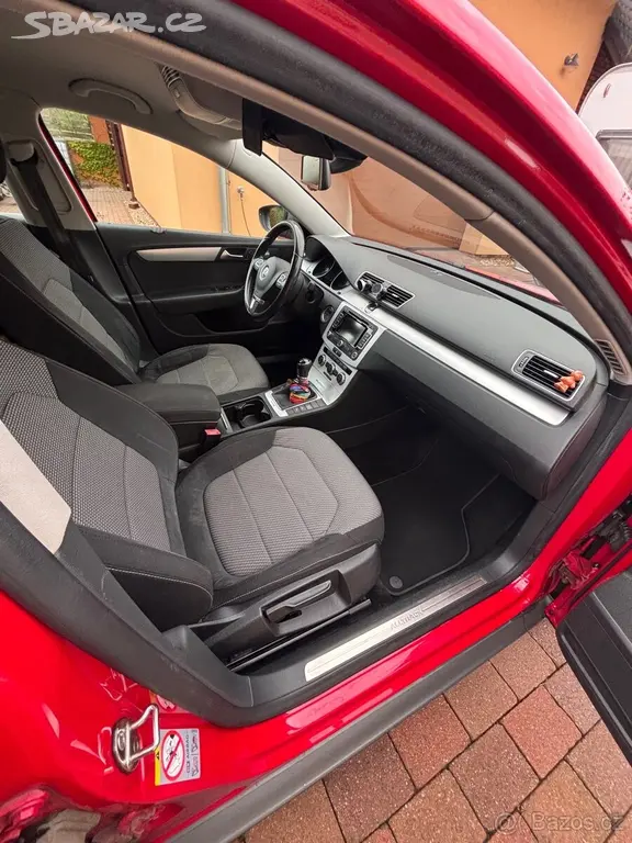 Volkswagen Passat 2,0 - fotka 6