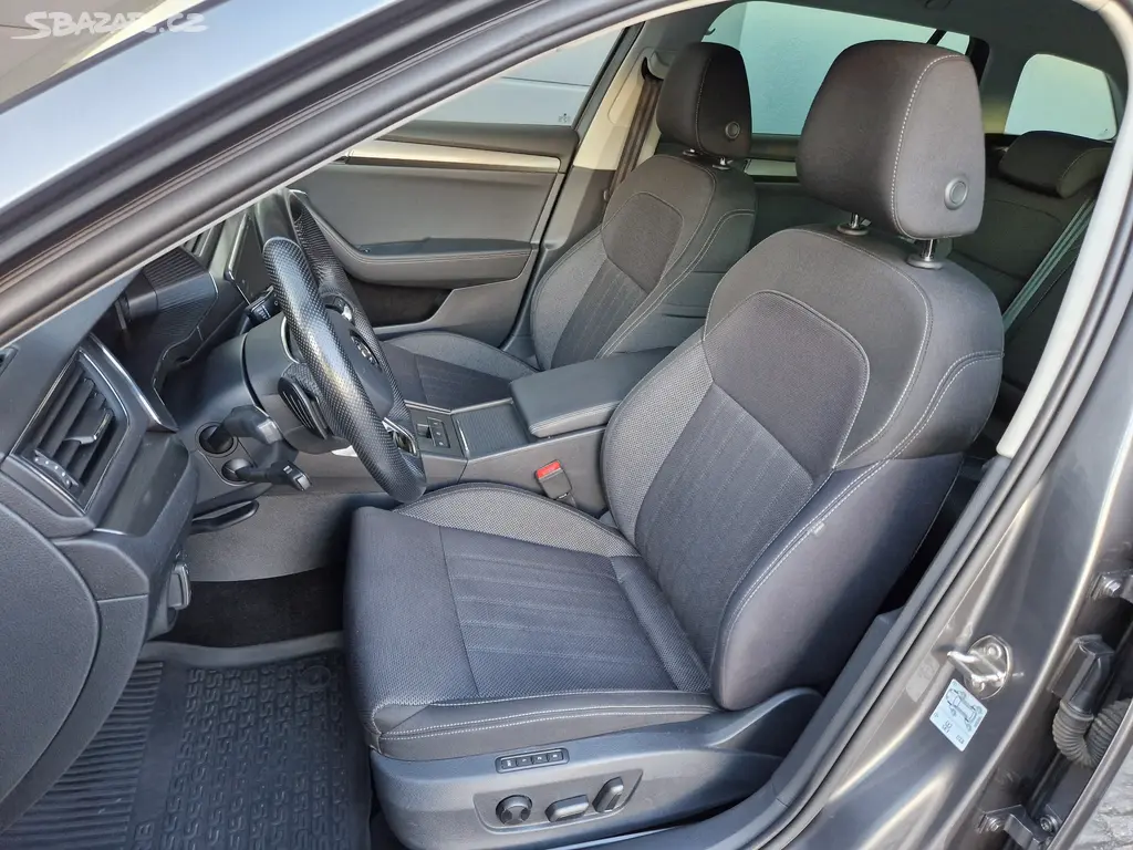 Škoda Superb 2,0 TDI, 147 KW, DSG, Style - fotka 5