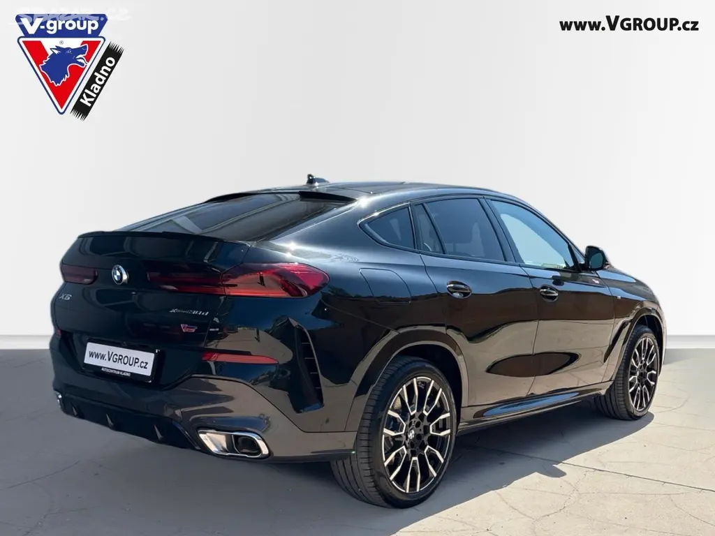 BMW X6, xDrive30d M SPORT + Pakety - fotka 4