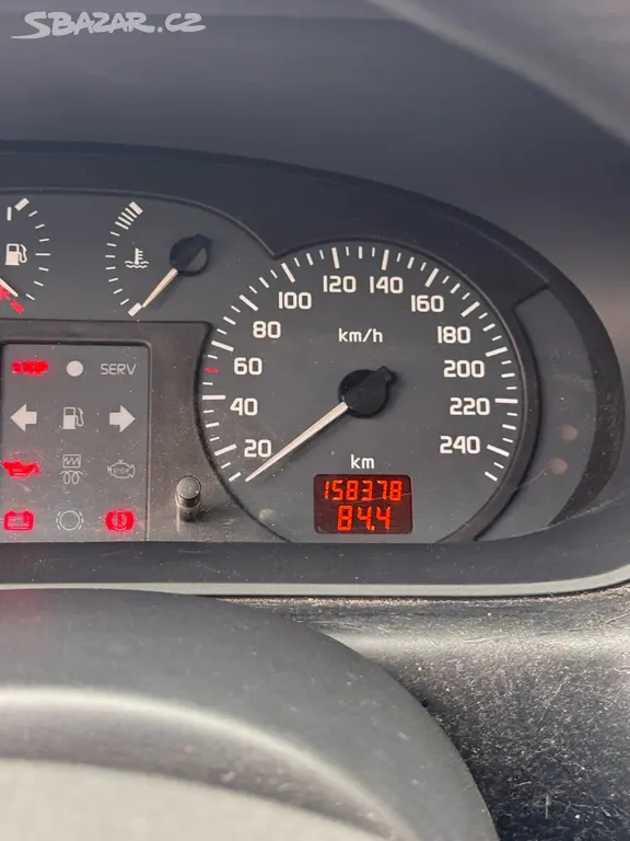Renault Megane 1.6 16v 79kw - fotka 2