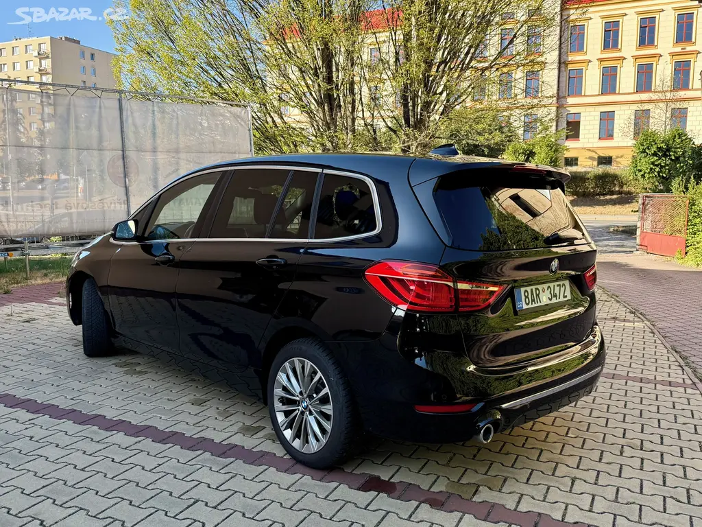 BMW Řada 2, GT - Luxury line,7 míst, tažné - fotka 6
