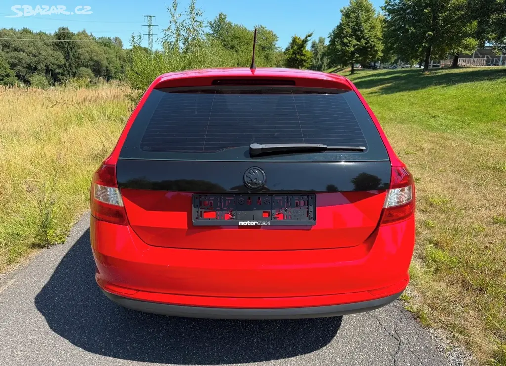 ŠKODA RAPID 1.2 TSI SPACEBACK/ZÁRUKA/LETNÍ SLEVA - fotka 5
