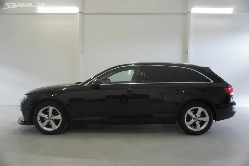 Audi A4, 2.0 TFSi 140 kW, AUTOMAT - fotka 4