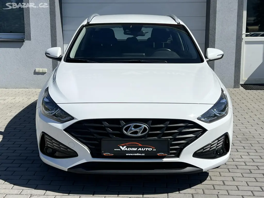 Hyundai i30, 1.6CRDi COMFORT TAŽNÉ KAMERA - fotka 5