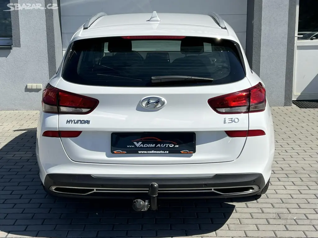 Hyundai i30, 1.6CRDi COMFORT TAŽNÉ KAMERA - fotka 6