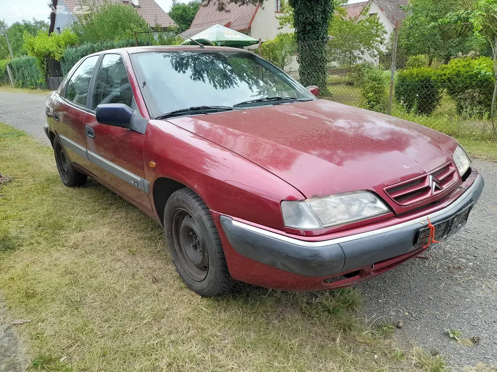 Prodám citroën xantia 1.8,16v r.v.98, naj,192t,km - fotka 6