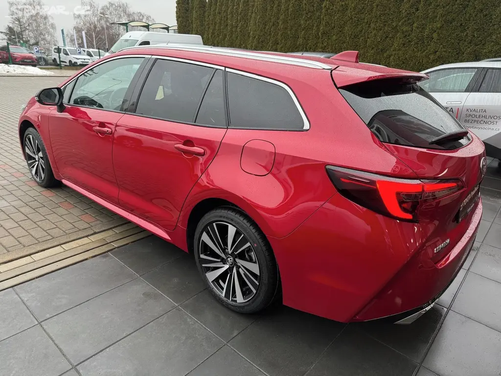 Toyota Corolla, 1.8HEV 140PS Style - fotka 3
