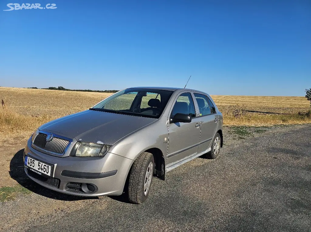 Škoda Fabie 1198cm, 5 dvéřová - fotka 3