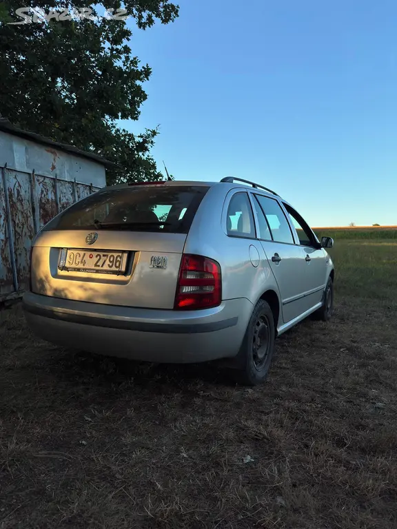 Škoda fabia combi - fotka 3