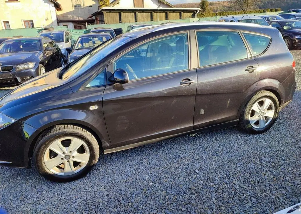 Seat Altea XL 1.9 TDI Klima, ESP nafta manuální - fotka 3