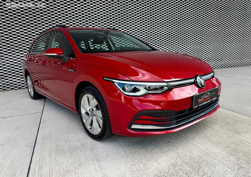 Volkswagen Golf, 1.5 TSi Style 110 kW - fotka 4