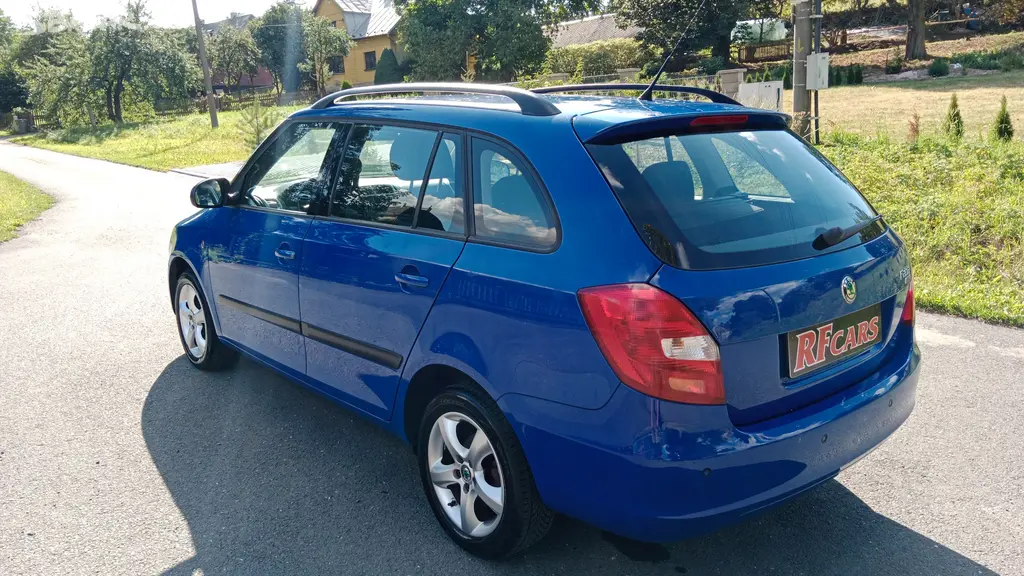 Škoda Fabia 1.4i 16V Kombi 2 63kW,2009,TEMPOMAT - fotka 4