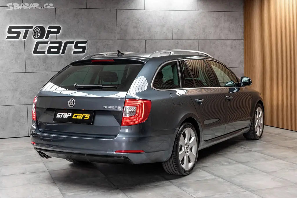Škoda Superb, 2.0 TDI DSG AMBITION BUSINESS - fotka 6