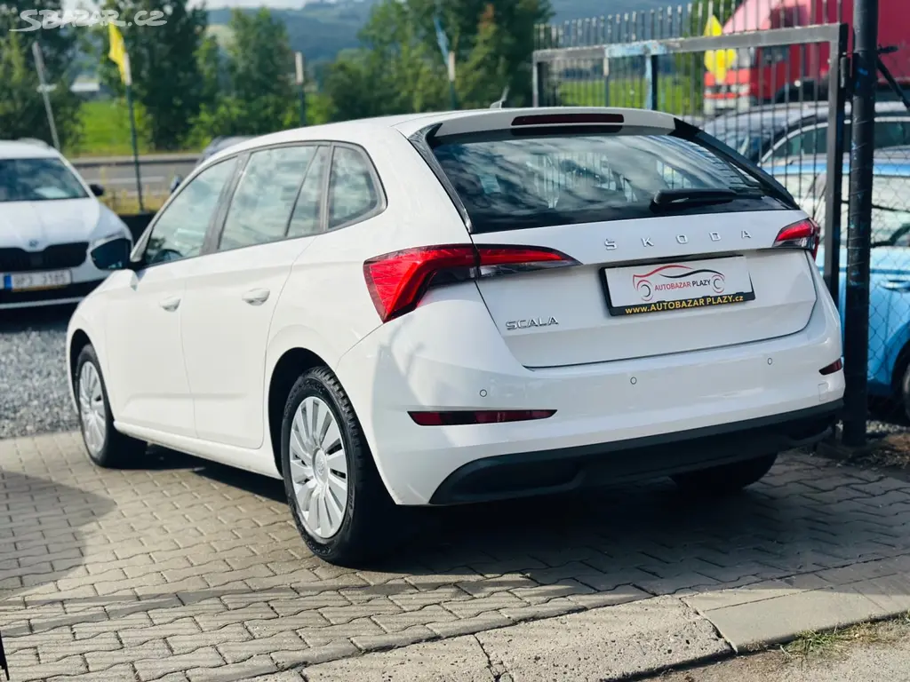 Škoda Scala, 1.0TSi APP,LED,GARANCE KM - fotka 4