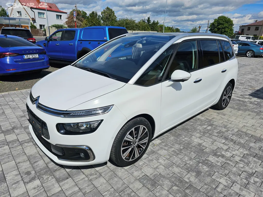 Citroën Grand C4 Picasso, 1.2 96KW,7míst,masáže,panorama