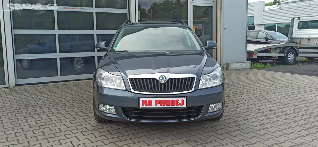 Škoda Octavia 2 1.4 TSI 90 Kw Ambiente - fotka 6