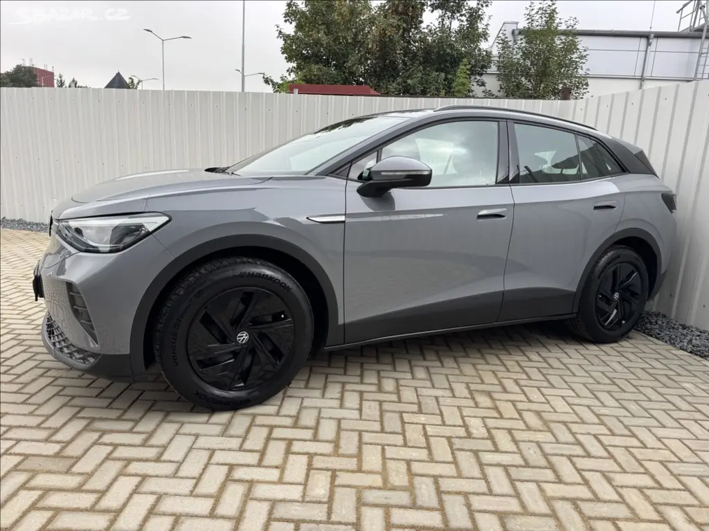 Volkswagen ID.4, PURE DPH 1.maj. původ ČR - fotka 3