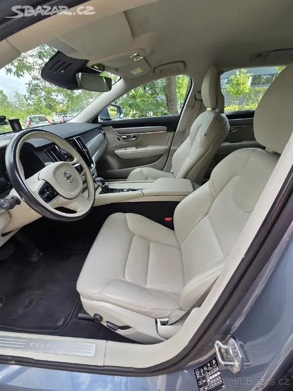 Volvo V90 D4 Momentum, nájezd 140tis - fotka 6
