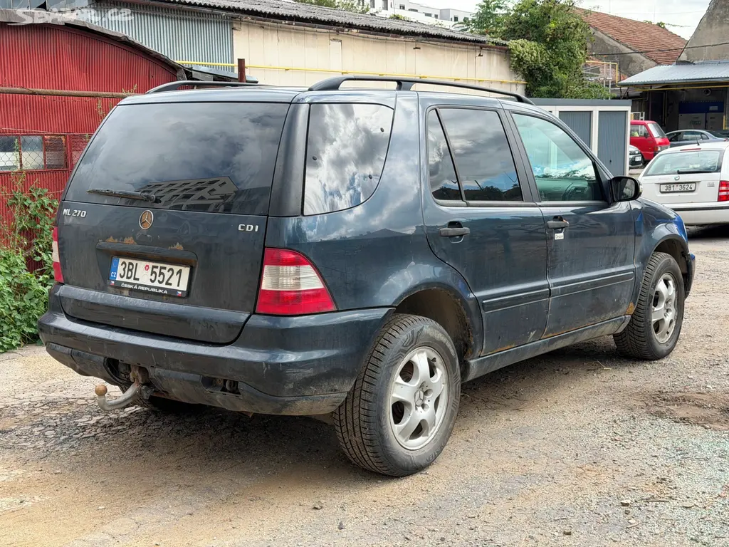 Mercedes ML 270 - fotka 2